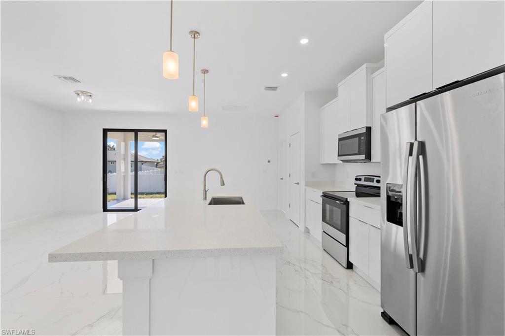 LEHIGH ACRES - Residential