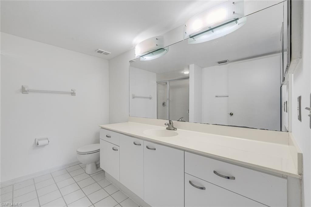 VILLAGES AT EMERALD LAKES - Residential