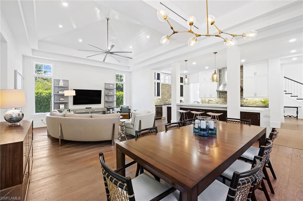 RIDGE LAKE - Residential