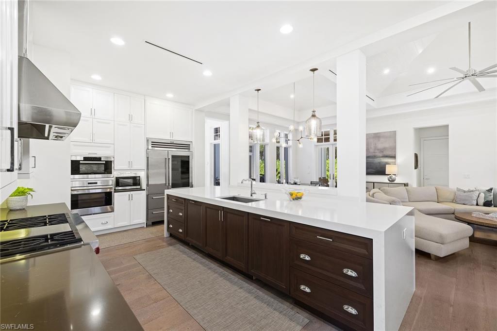 RIDGE LAKE - Residential