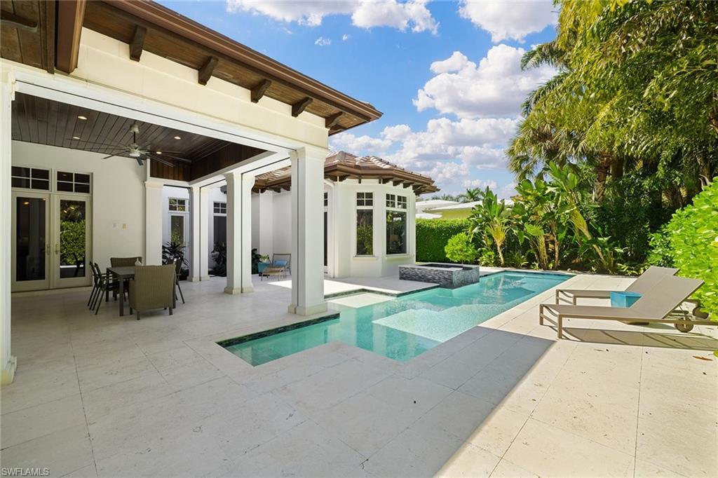 RIDGE LAKE - Residential