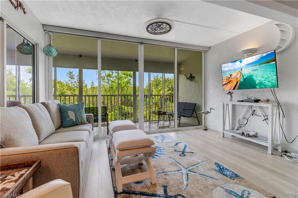 STEVENS LANDING - Residential