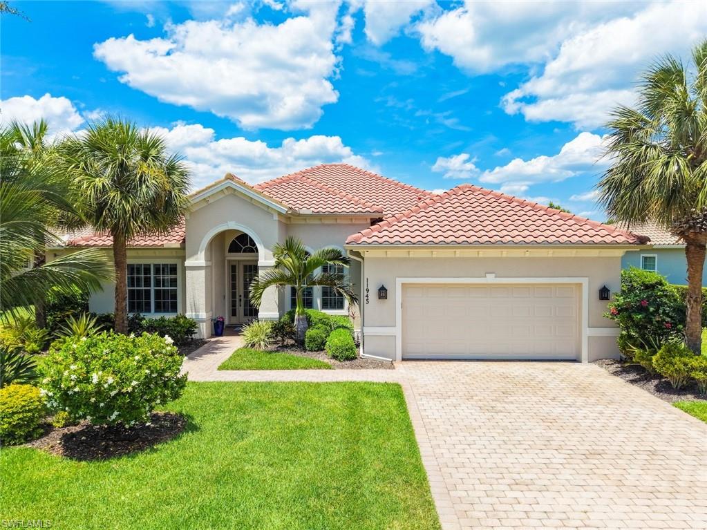 HOLLYBROOK - Residential
