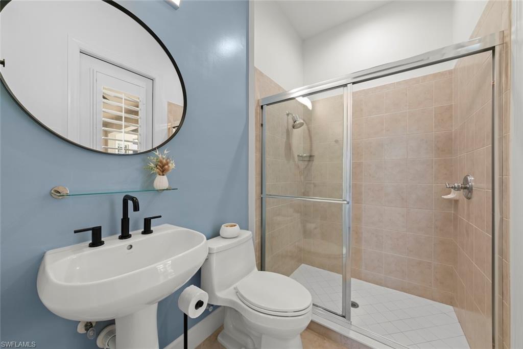 HOLLYBROOK - Residential