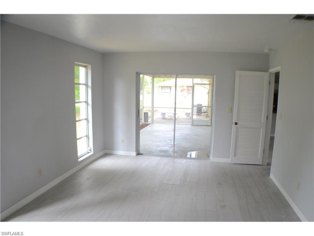 WILLOW LAKE - Residential