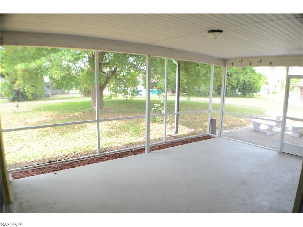 WILLOW LAKE - Residential