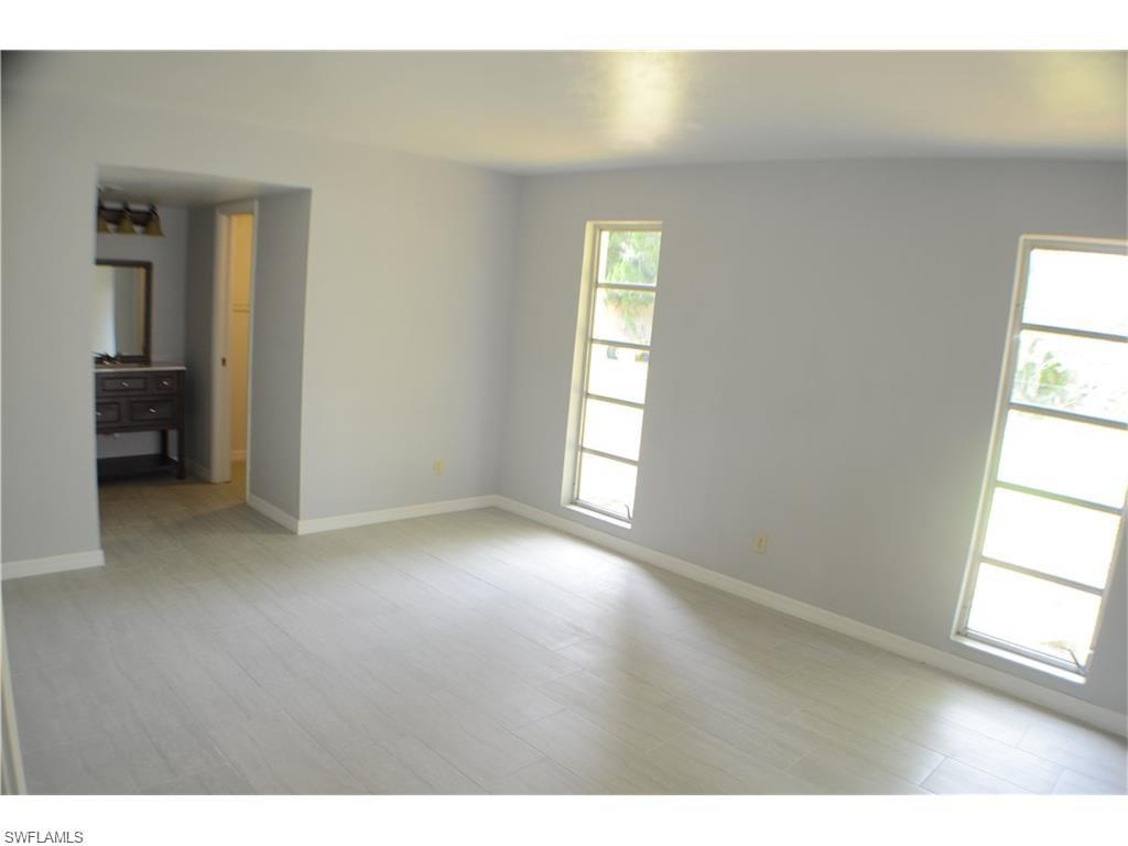 WILLOW LAKE - Residential