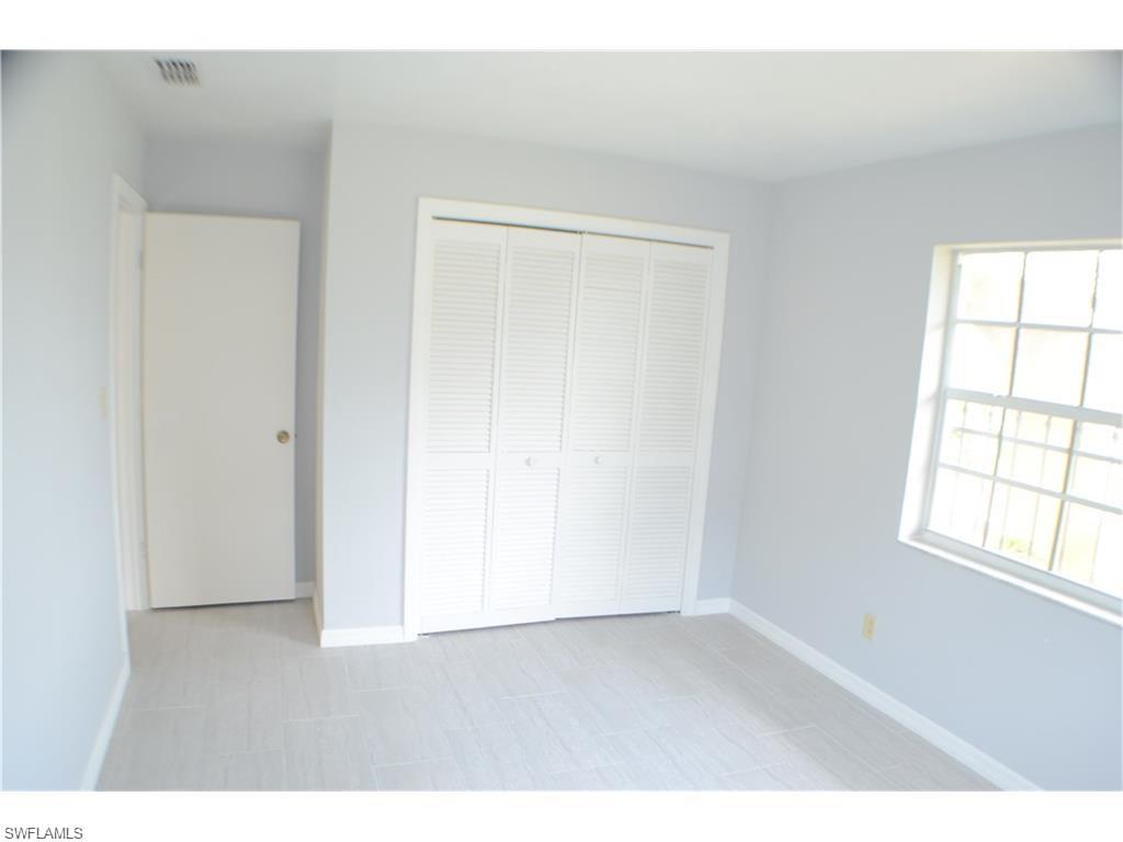 WILLOW LAKE - Residential