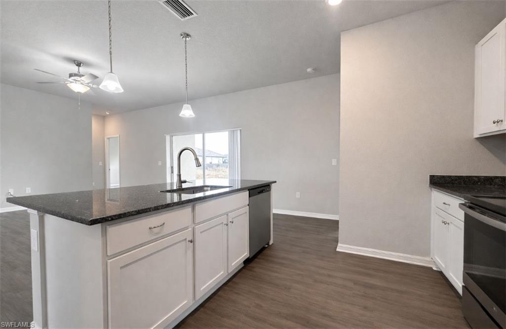 CAPE CORAL - Residential Lease