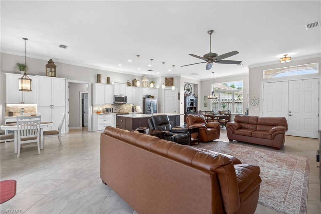 SIR MICHAELS PLACE - Residential