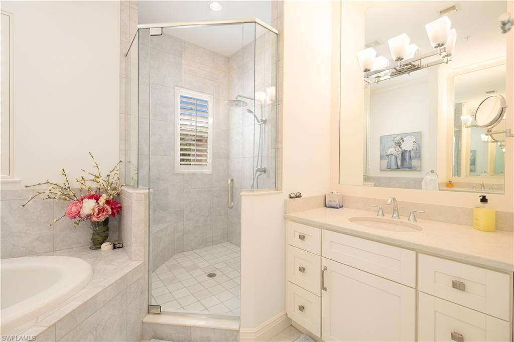 VISTA POINTE - Residential