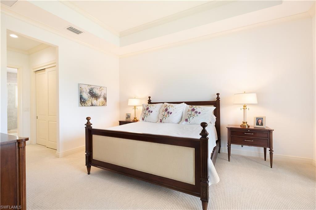 VISTA POINTE - Residential