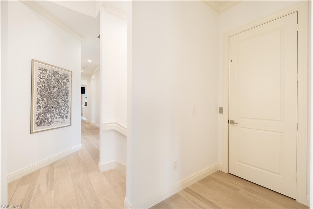 VISTA POINTE - Residential