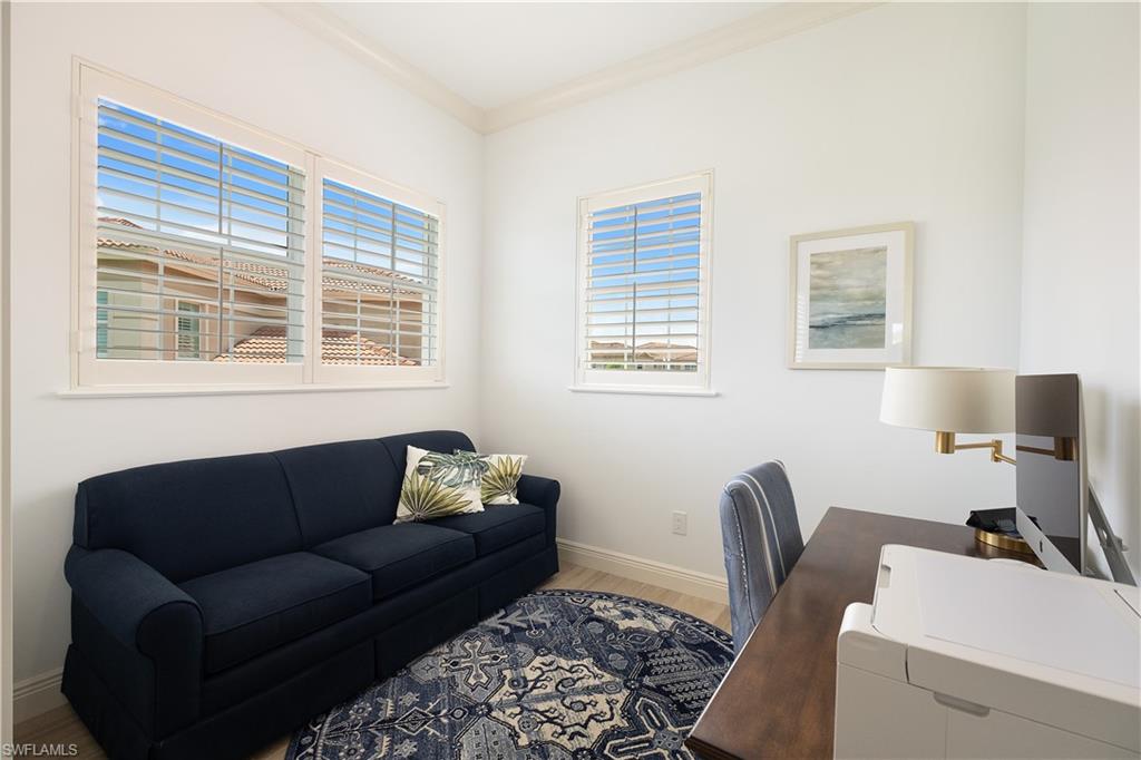 VISTA POINTE - Residential