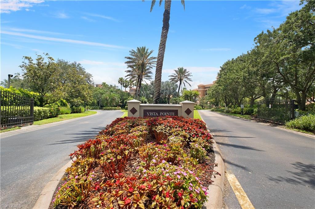 VISTA POINTE - Residential