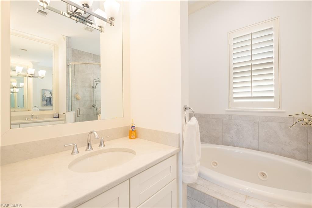 VISTA POINTE - Residential