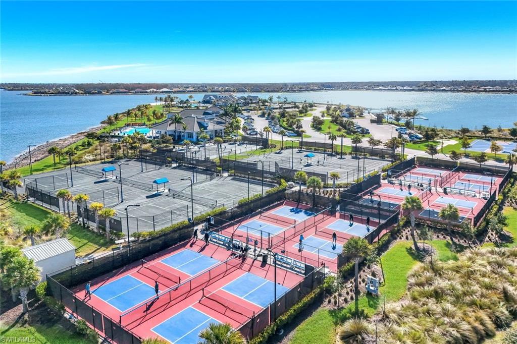 VISTA WILDBLUE - Residential