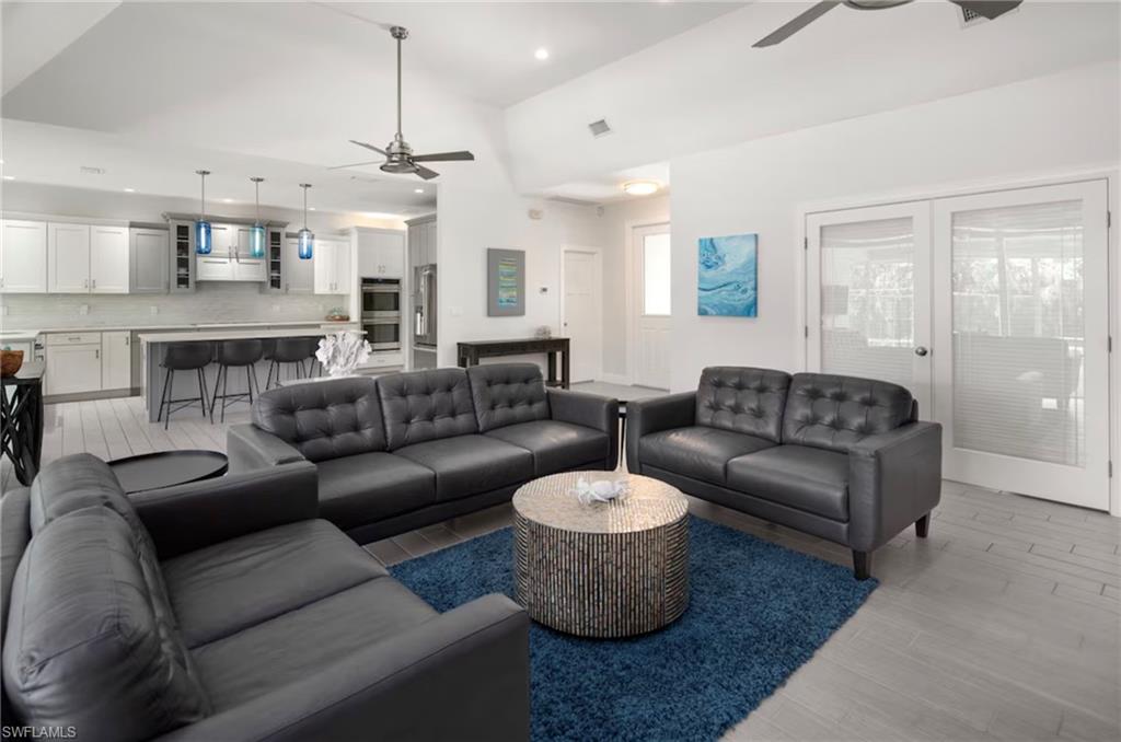 MARCO ISLAND - Residential