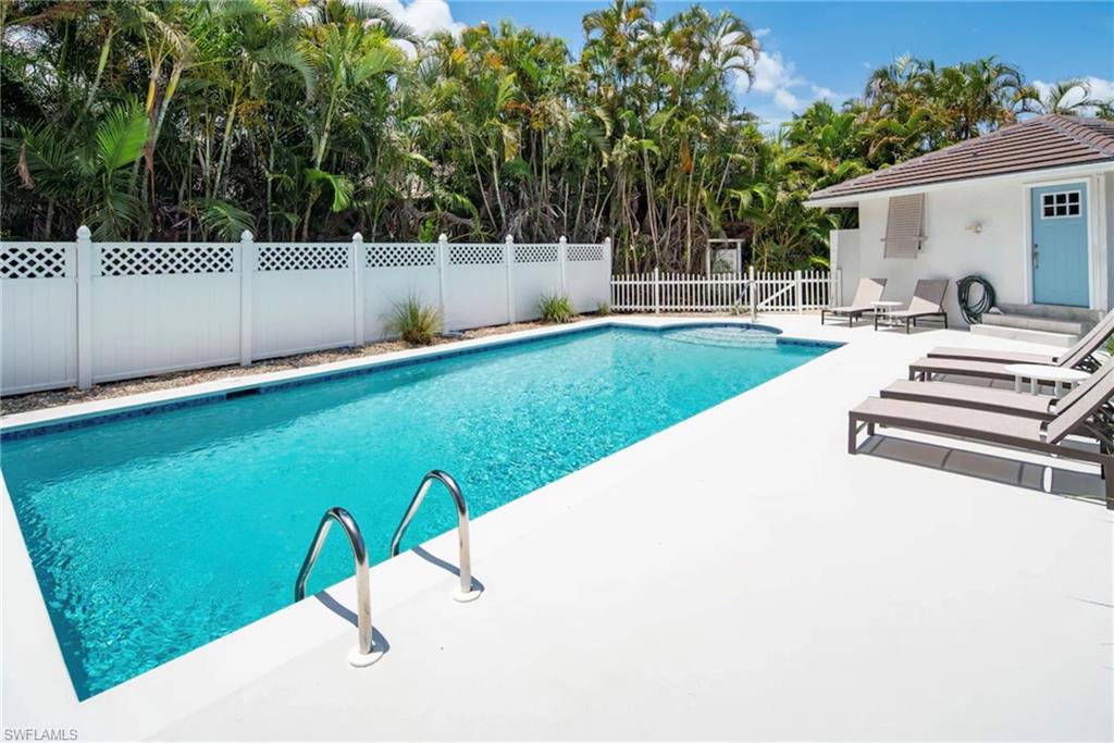 MARCO ISLAND - Residential