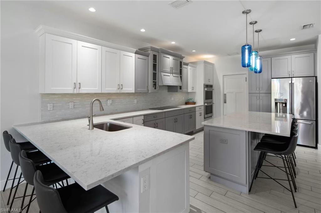 MARCO ISLAND - Residential