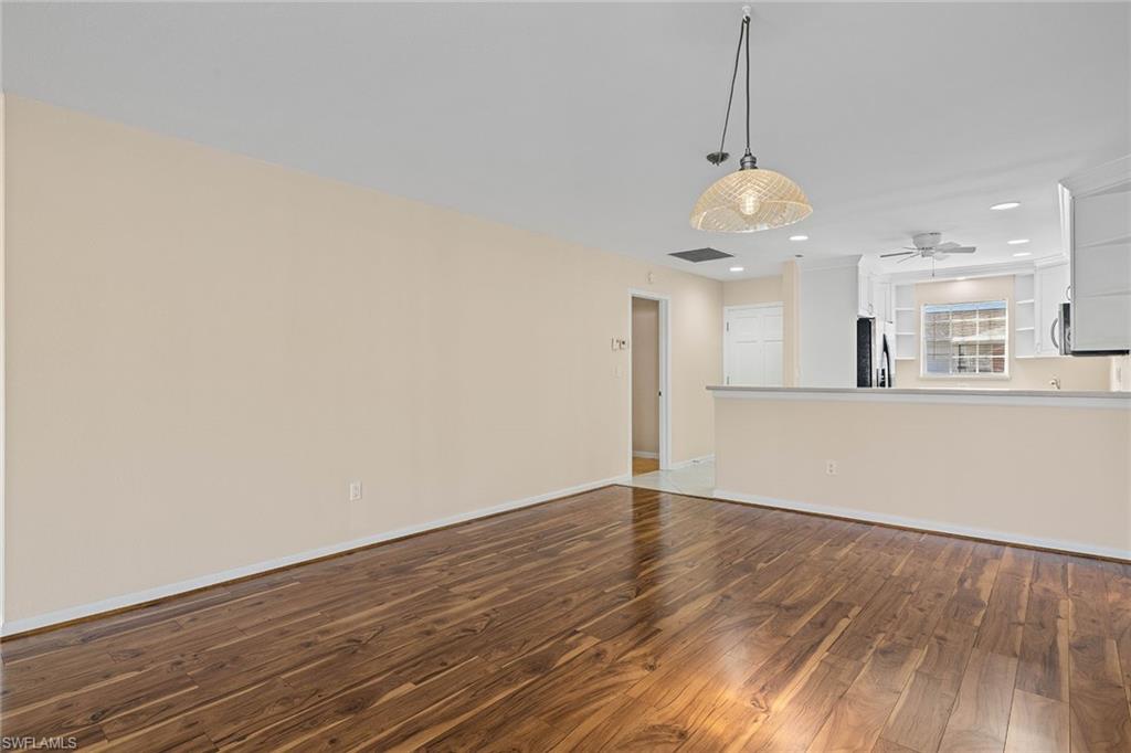 MYERLEE CIRCLE CONDO - Residential