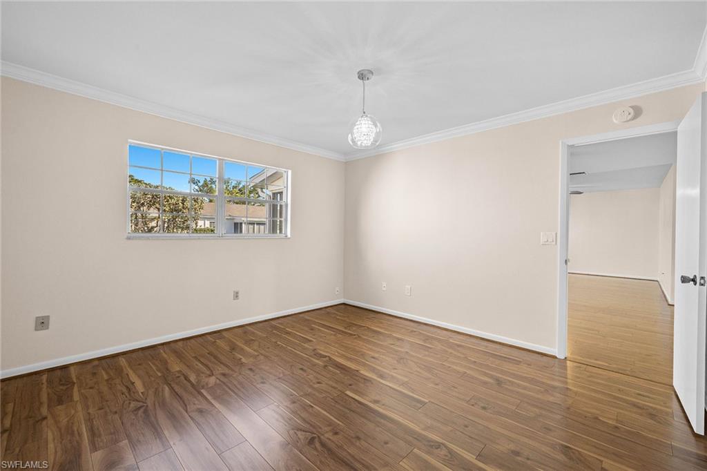 MYERLEE CIRCLE CONDO - Residential