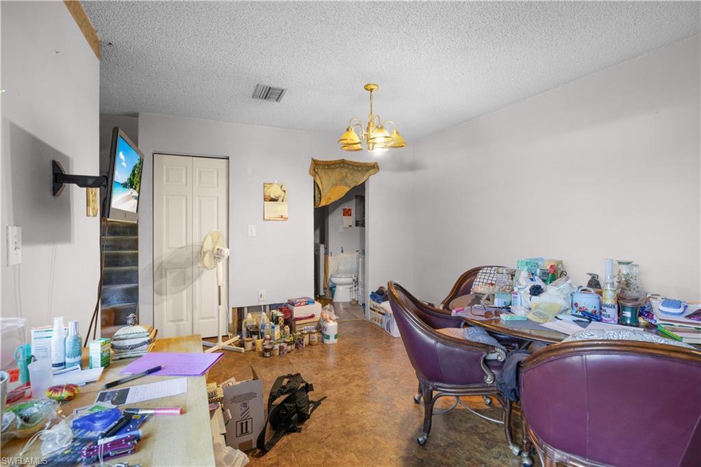 VILLAGE OF CEDARBEND - Residential