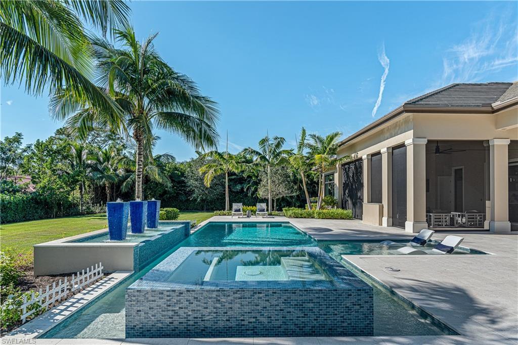 PINE RIDGE - Residential