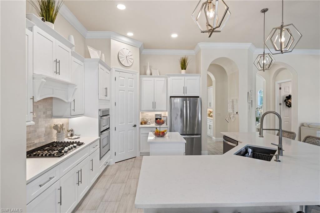 BELLE LAGO - Residential