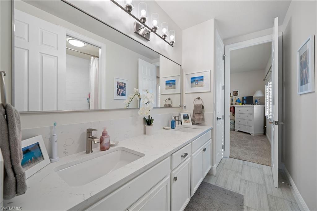 BELLE LAGO - Residential