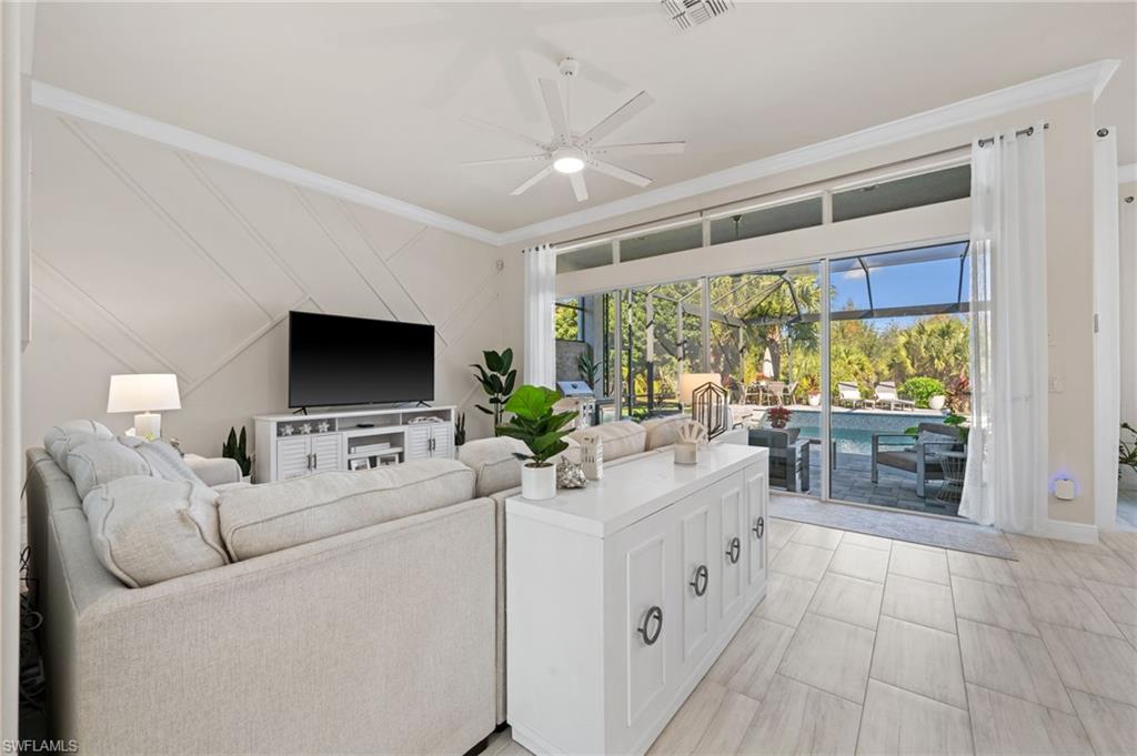 BELLE LAGO - Residential