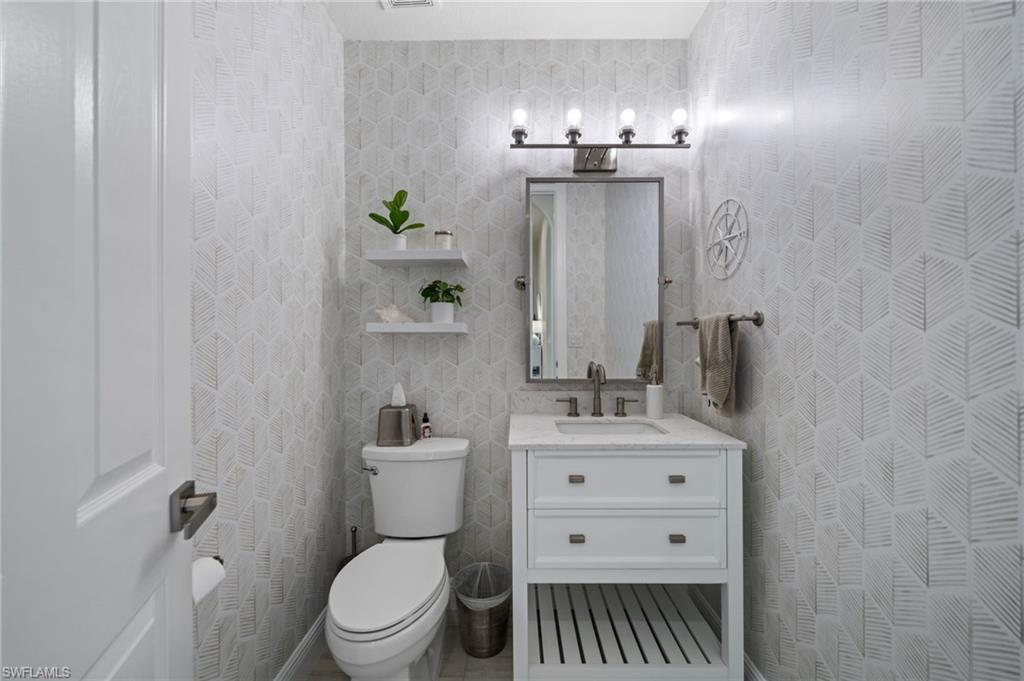 BELLE LAGO - Residential