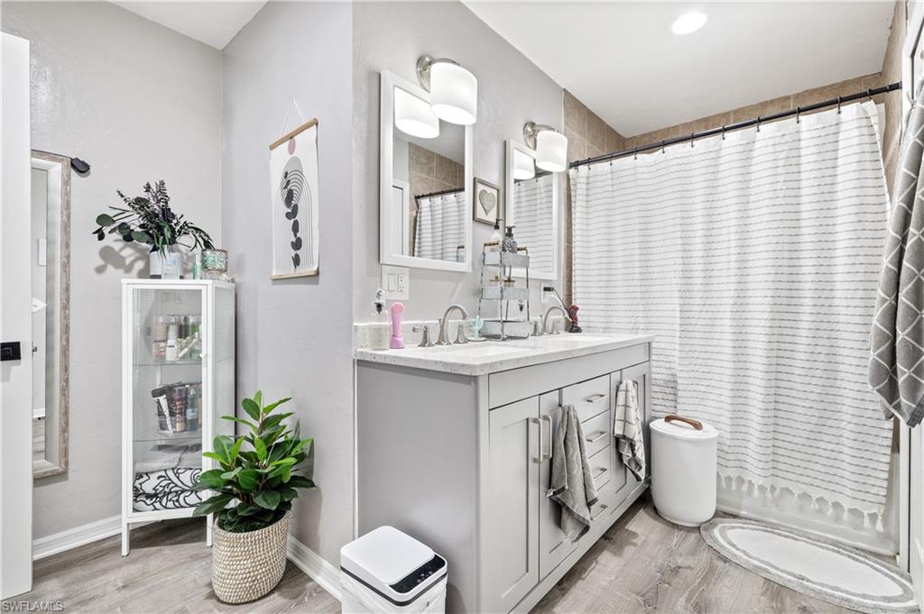 NORTH FORT MYERS - Residential