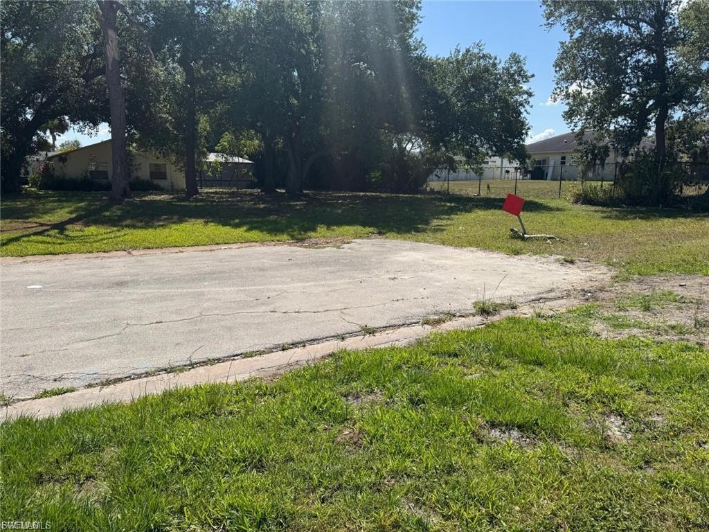 SOUTH TAMIAMI HEIGHTS - Land