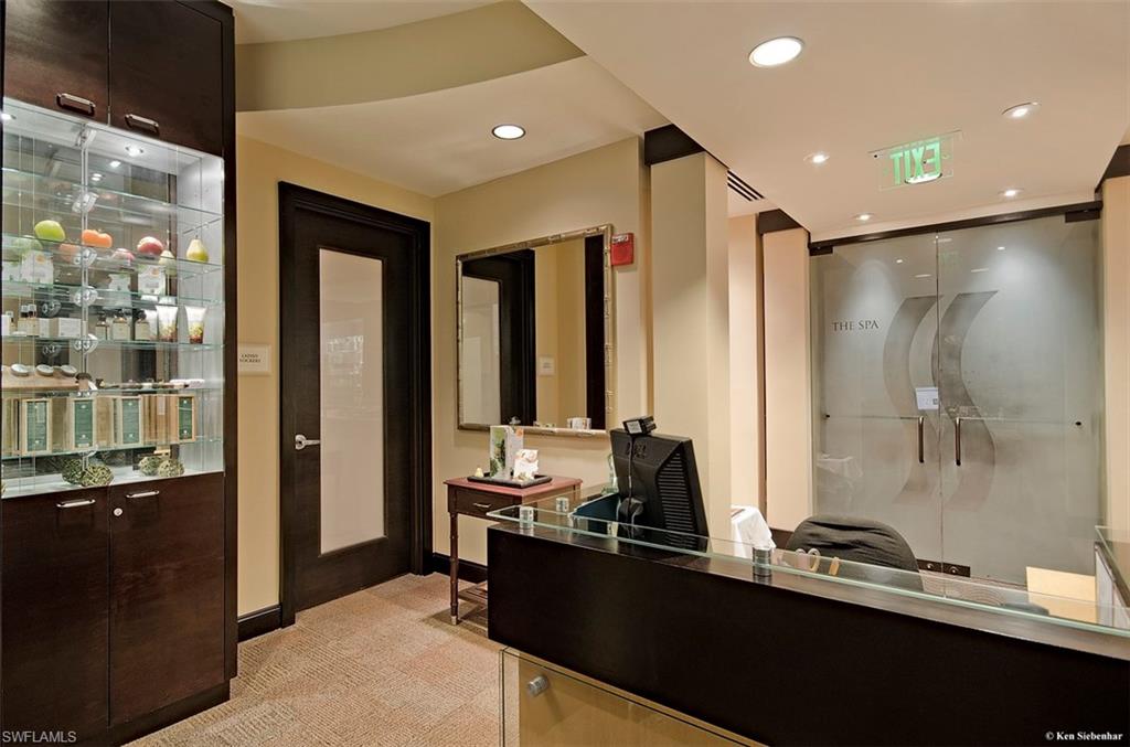 NAPLES BAY RESORT - Residential