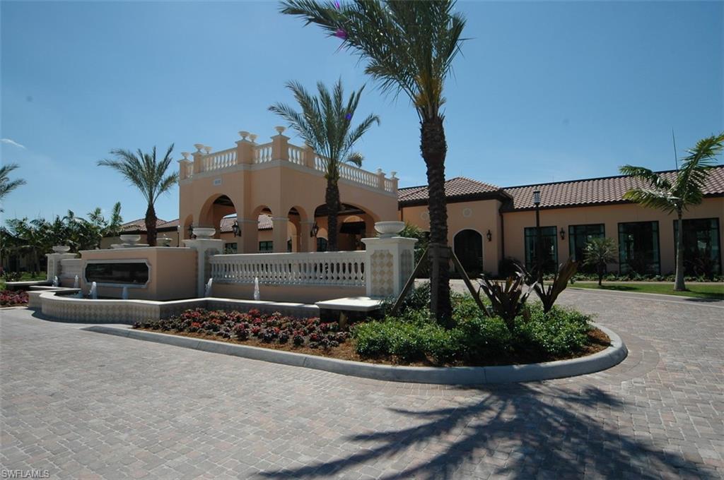 NAPLES BAY RESORT - Residential