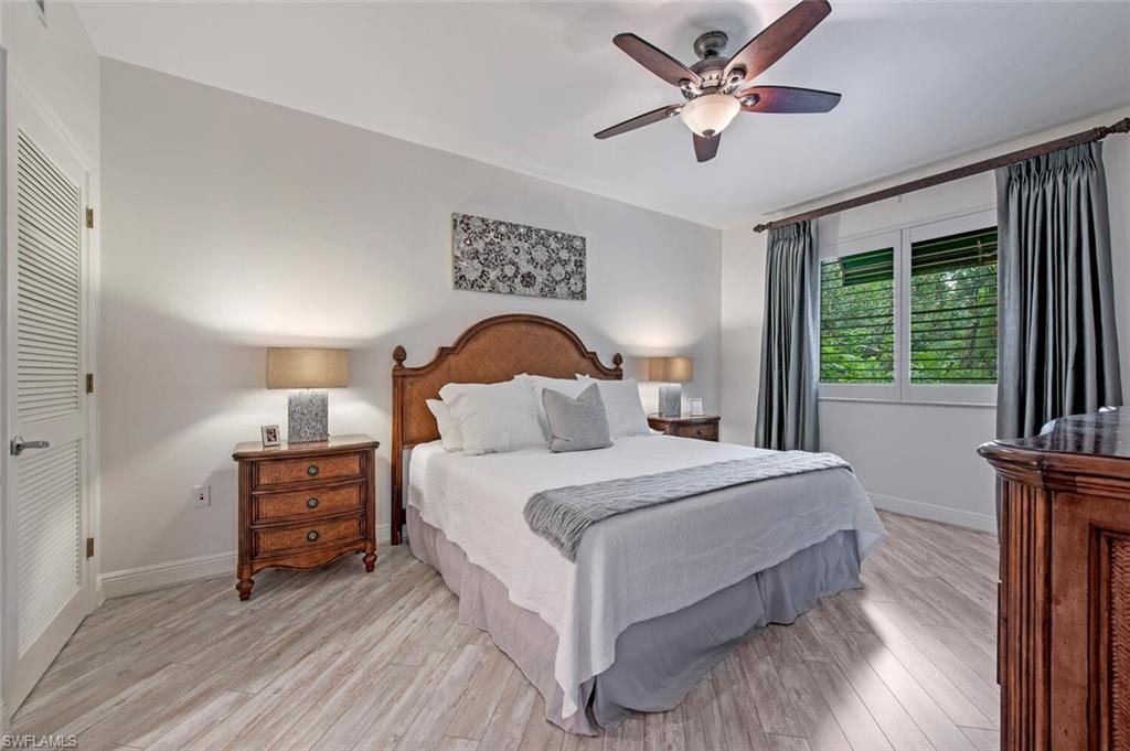 NAPLES BAY RESORT - Residential