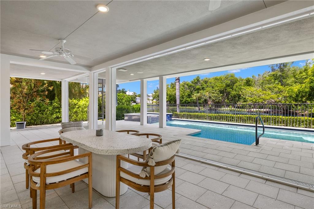 SOUTHPORT ON THE BAY - Residential