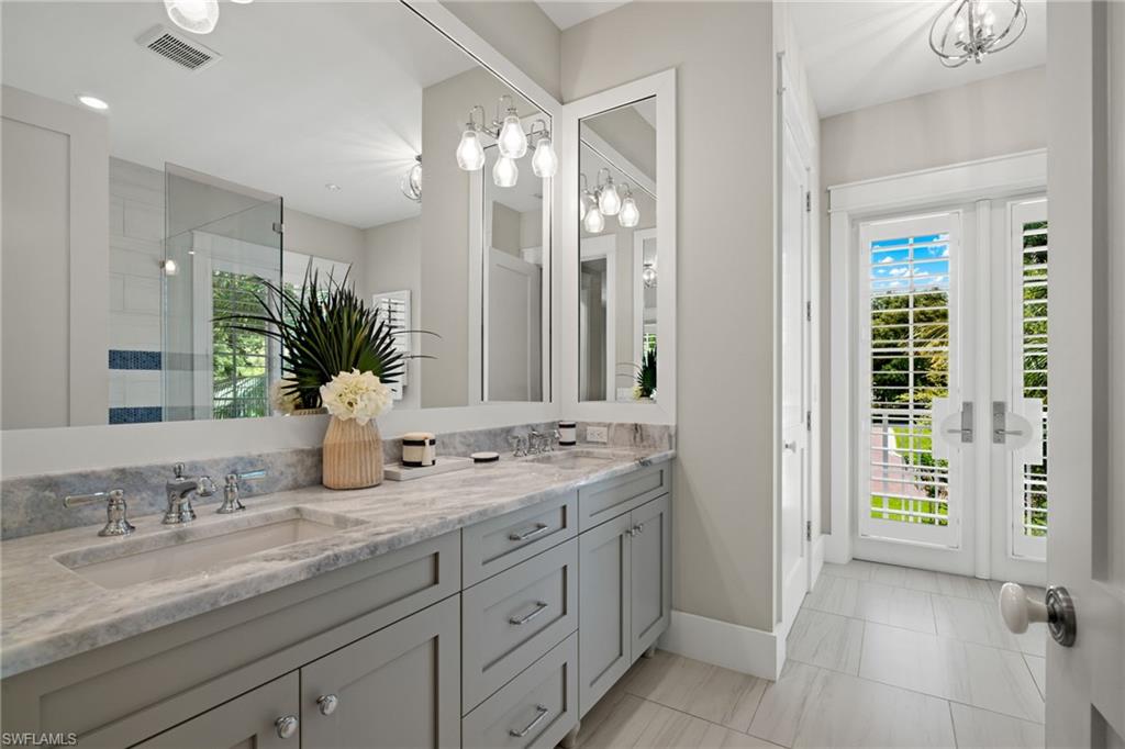 SOUTHPORT ON THE BAY - Residential