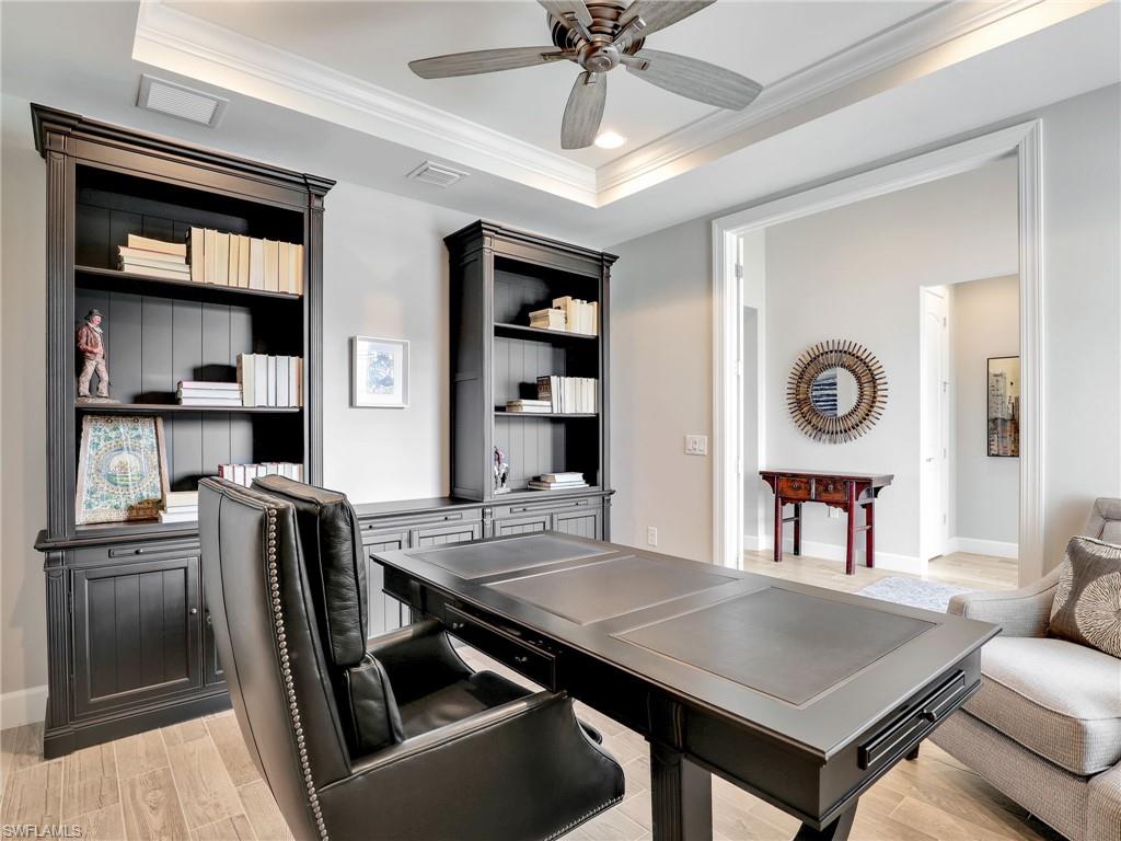 CORKSCREW SHORES - Residential