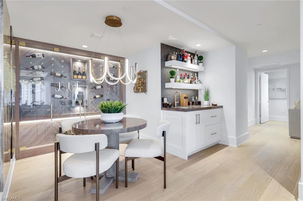 MYSTIQUE - Residential