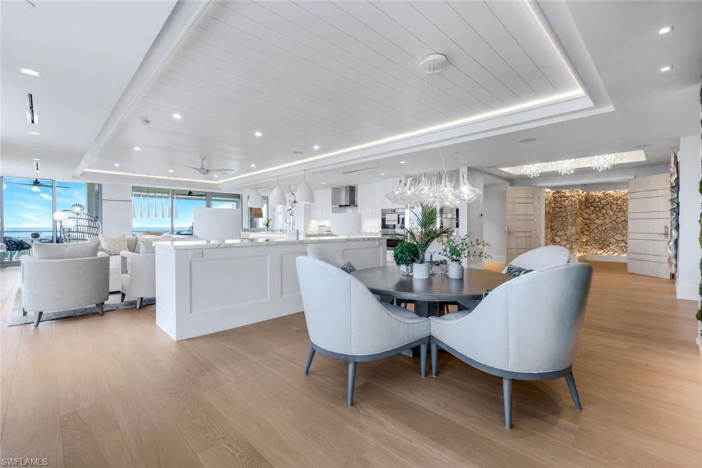 MYSTIQUE - Residential