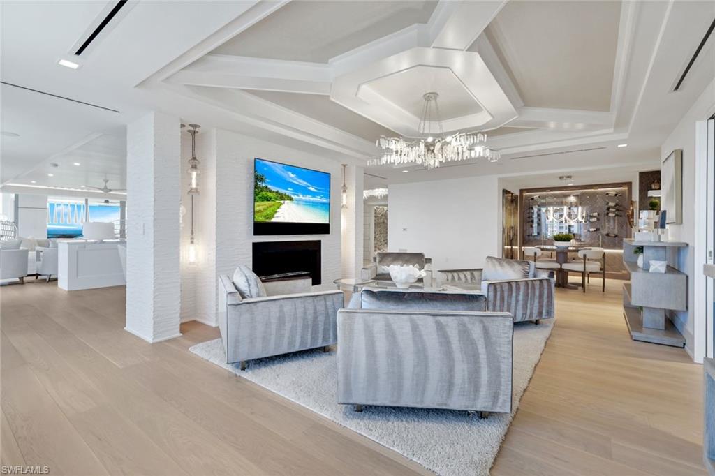 MYSTIQUE - Residential