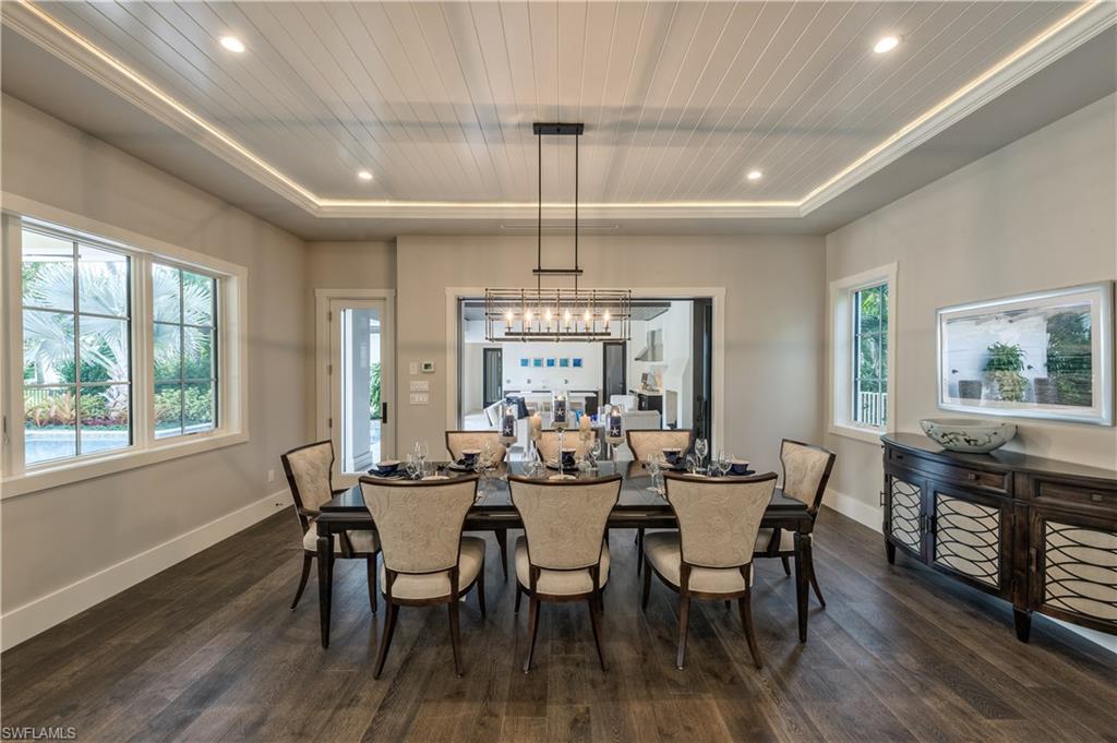 MOORINGS - Residential