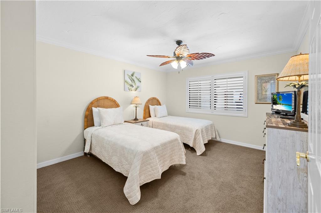 POINTE SANTO DE SANIBEL CONDO - Residential