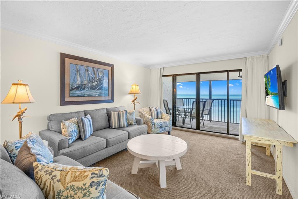 POINTE SANTO DE SANIBEL CONDO - Residential