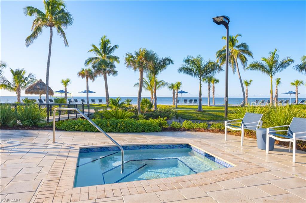 POINTE SANTO DE SANIBEL CONDO - Residential