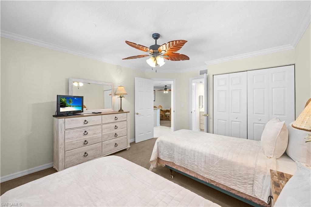 POINTE SANTO DE SANIBEL CONDO - Residential