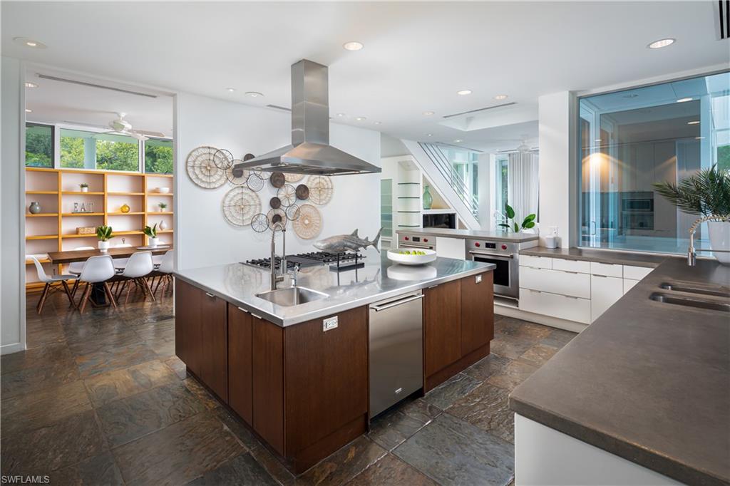 PINE RIDGE - Residential