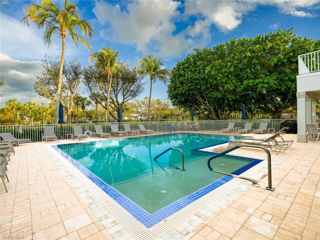 CLUBSIDE - Residential